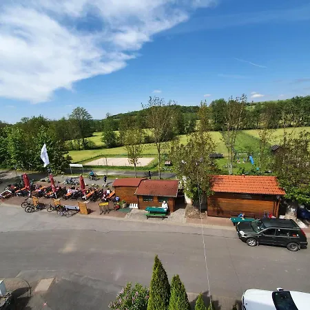 Garni Hotel Biebertal am Milseburgradweg-3