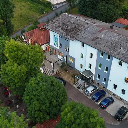 Garni Hotel Biebertal am Milseburgradweg-2